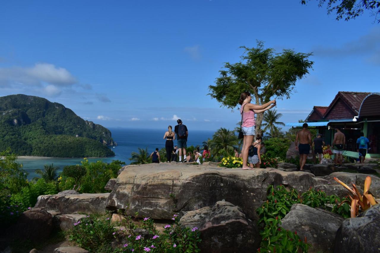 Phi Phi Bonita Resort Ko Phi Phi Buitenkant foto